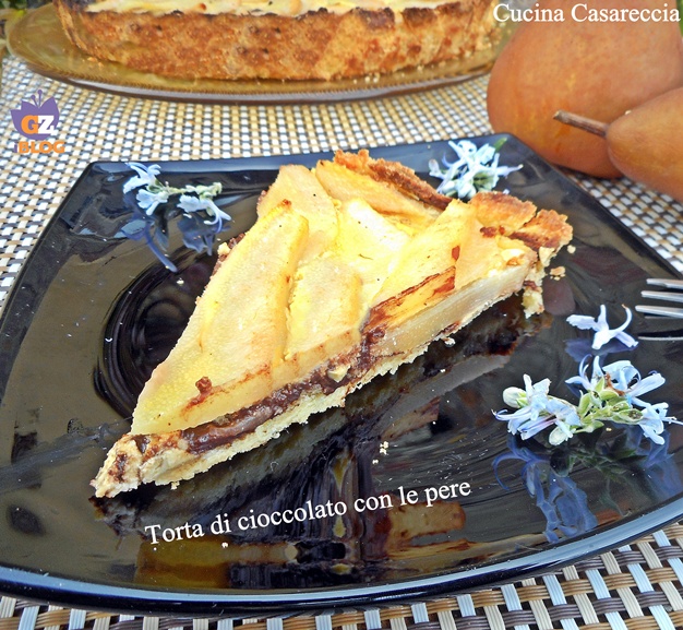 Torta di cioccolato con le pere