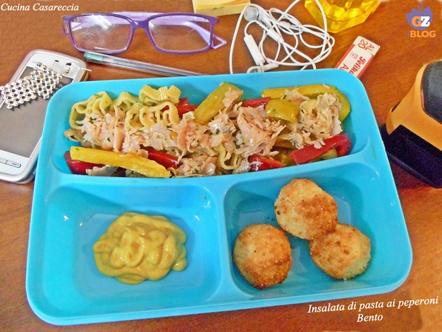 Insalata di pasta ai peperoni ricetta bento